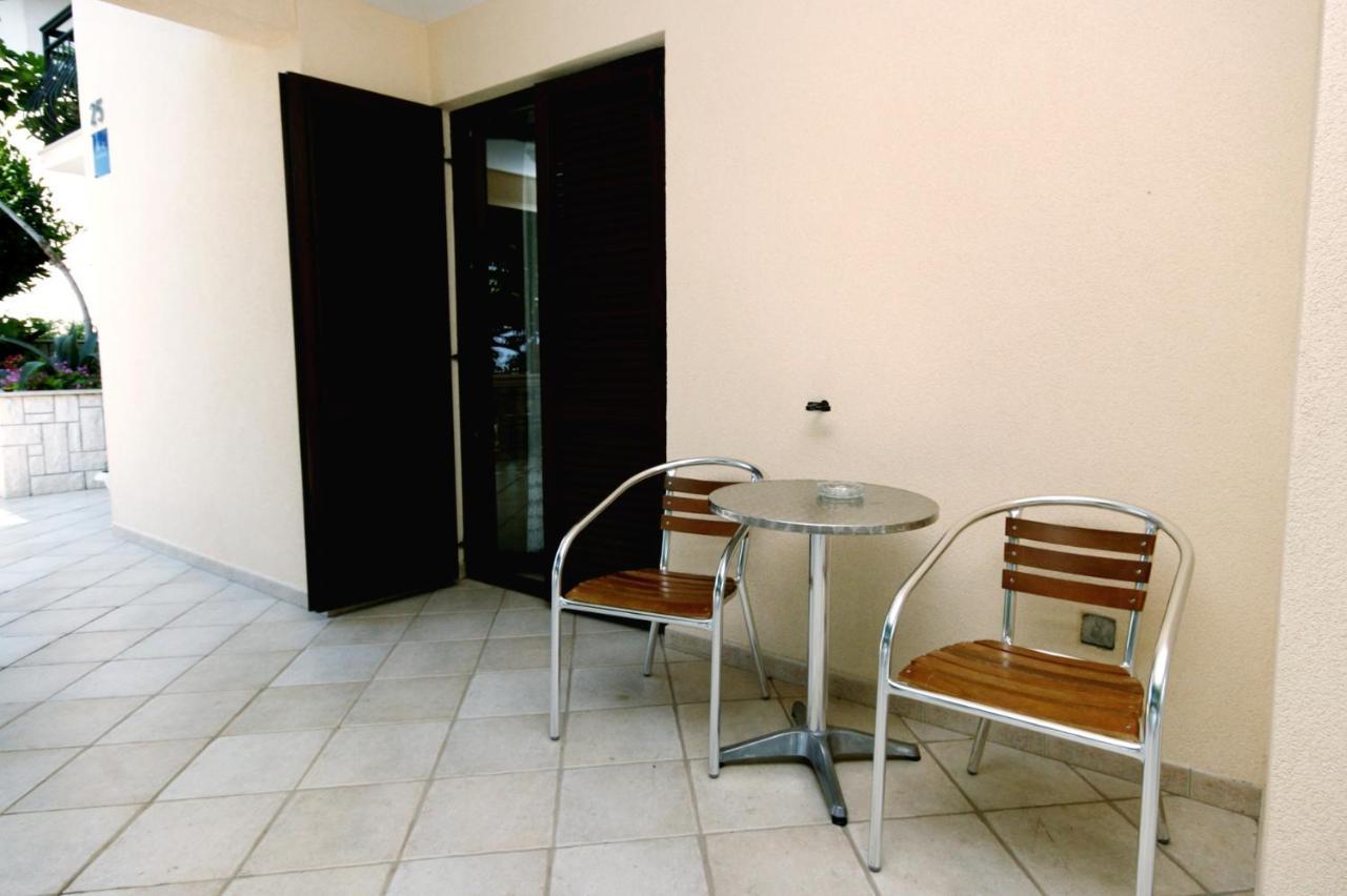 Apartments With A Parking Space Novi Vinodolski - 5593 Dış mekan fotoğraf